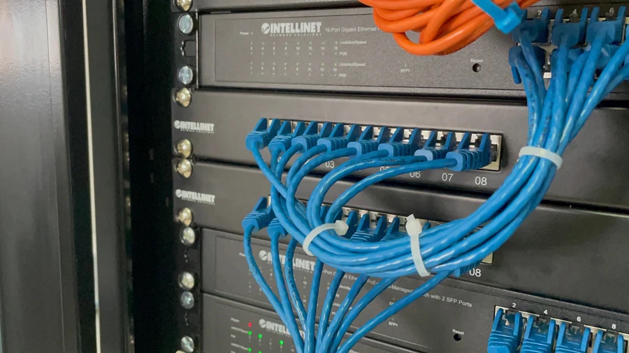 Structured wiring and network installation using Intellinet products